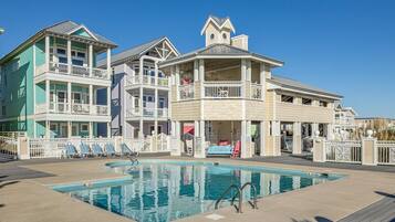 House, 5 Bedrooms | Pool | Outdoor pool