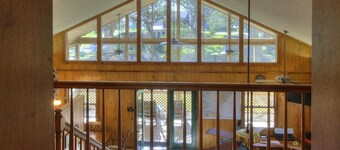 Core Sound Lodge 3 Bedroom Home by RedAwning