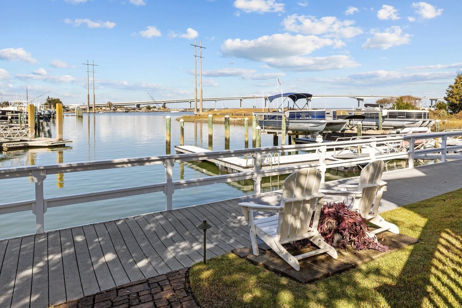 Studio, 1 Bedroom | Marina