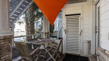 Studio, 1 slaapkamer | Buiten dineren