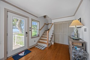 House, 3 Bedrooms | Interior