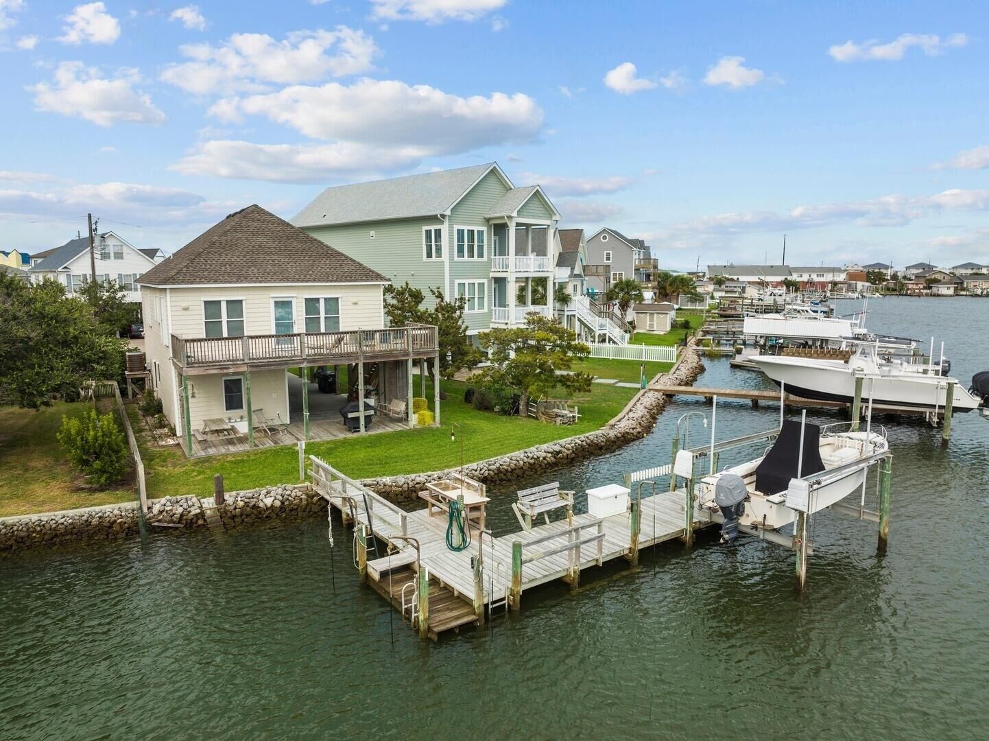 House, 4 Bedrooms | Marina