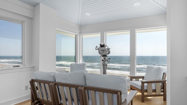 Unclassified image, 1 of 80, button - Perkins Cottage 5 Bedroom Home by RedAwning (Atlantic Beach)