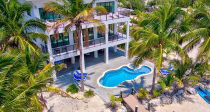 Wide Horizon oceanfront. 4 bedroom, 4 ½ bath, kayaks, pool + observation deck.
