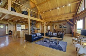 Casa, 3 quartos | Área de estar