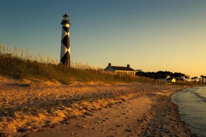 Beach - Mi Faro 1 Bedroom Duplex by RedAwning (Harkers Island)