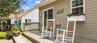 High Tider 3 Bedroom Home by RedAwning