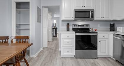 Anchors Away Unit 2 2 Bedroom Duplex by RedAwning