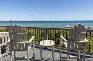 Condo, 4 Bedrooms | Property grounds