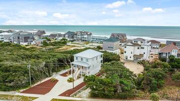 House, 4 Bedrooms | Exterior