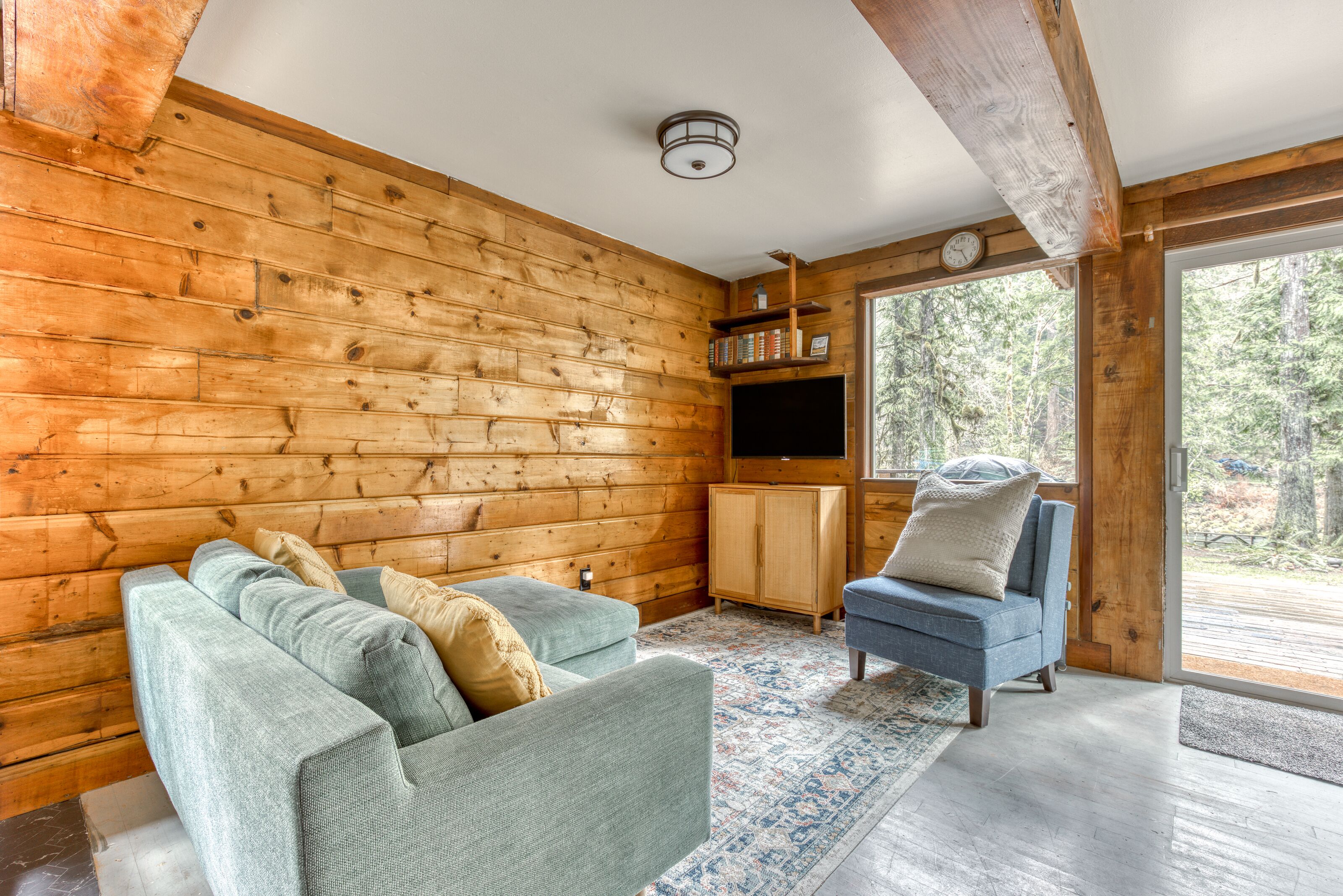 Experience Rustic Charm in our Serene A-Frame Thompson Cabin on the River