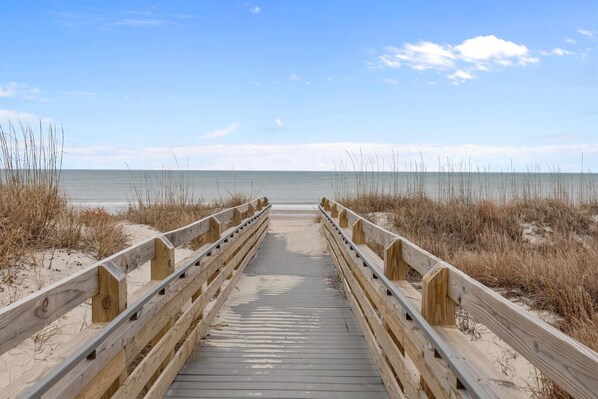 Condo, 3 Bedrooms | Beach