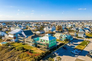 Exterior - Suncatcher 4 Bedroom Home by RedAwning (Atlantic Beach)