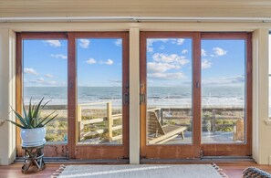 Beach/ocean view