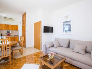 Apartment | Dining - Apartments Vidak - One Bedroom Apartment With Balcony and Sea View - (Konavle)