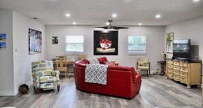 Smart TV - Beautiful Villa Serena with Pool 3 beds 2 baths Sleep 6 (Satellite Beach)