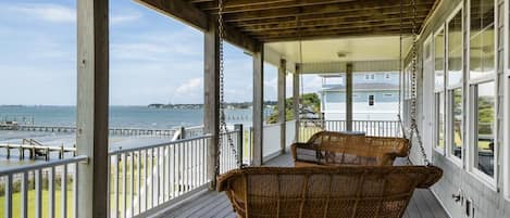 Casa, 4 habitaciones | Terraza o patio