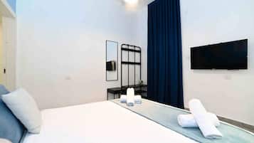 Villa | 4 bedrooms, in-room safe, iron/ironing board, bed sheets