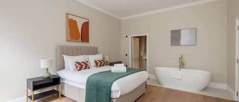 3 bedrooms, iron/ironing board, travel cot, WiFi