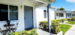 Property grounds - Oasis at Hollywood II - Sleep 4 - Unit 2 (Hollywood)