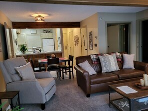 Smart TV, fireplace, DVD player, video library