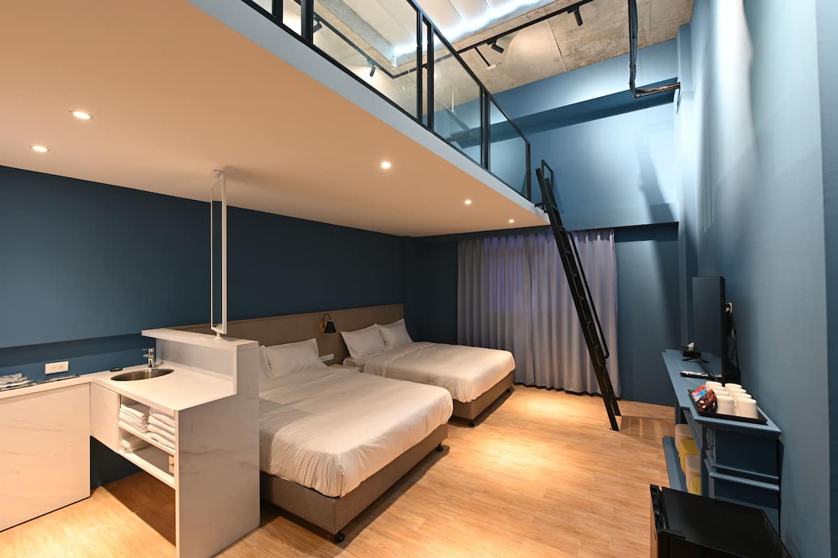 Design Loft | 1 bedroom, free minibar, free WiFi