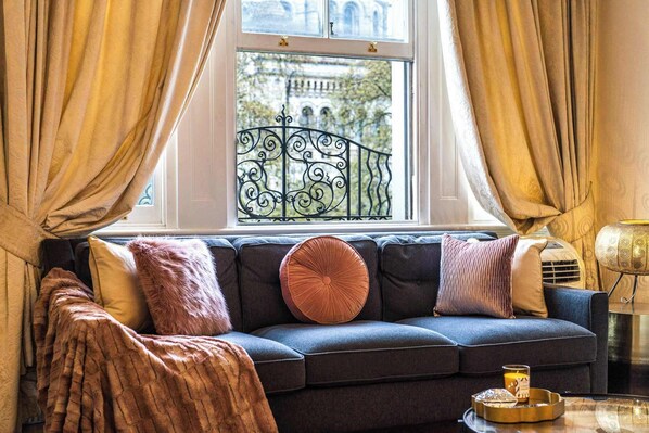 Televisio, työhuone