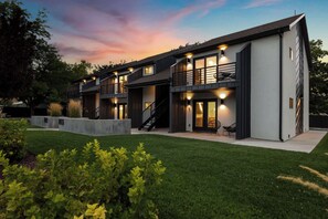 Exterior - Near Downtown Stylish 2BR With Amazing Patio - 6 (Moab)