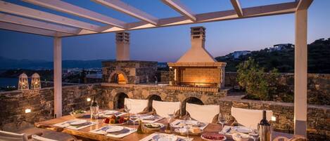 Villa | 5 bedrooms, soundproofing