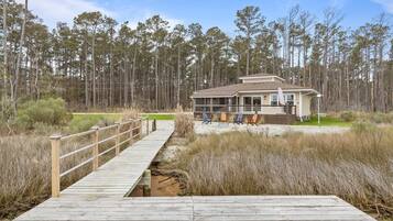 House, 3 Bedrooms | Exterior