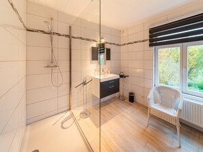 Ferienhaus | Badezimmer