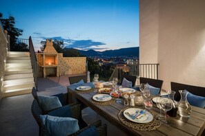 Villa, Smoking | 4 bedrooms - Villa Salt - 8 2 Heated Pool Trogir Near Beach (Trogir)