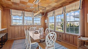 Rumah, 5 kamar tidur | Tempat makan