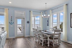 Huis, 4 slaapkamers | Dineren