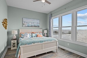 House, 4 Bedrooms | 4 bedrooms - Straits Serenity 3 Bedroom Home by RedAwning (Gloucester)