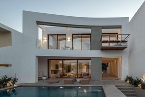 Villa | 5 bedrooms - Brand new Beachfront 5 Bedroom Villa (Agios Nikolaos)