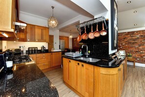 Room | Private kitchen | Espresso maker, dining tables