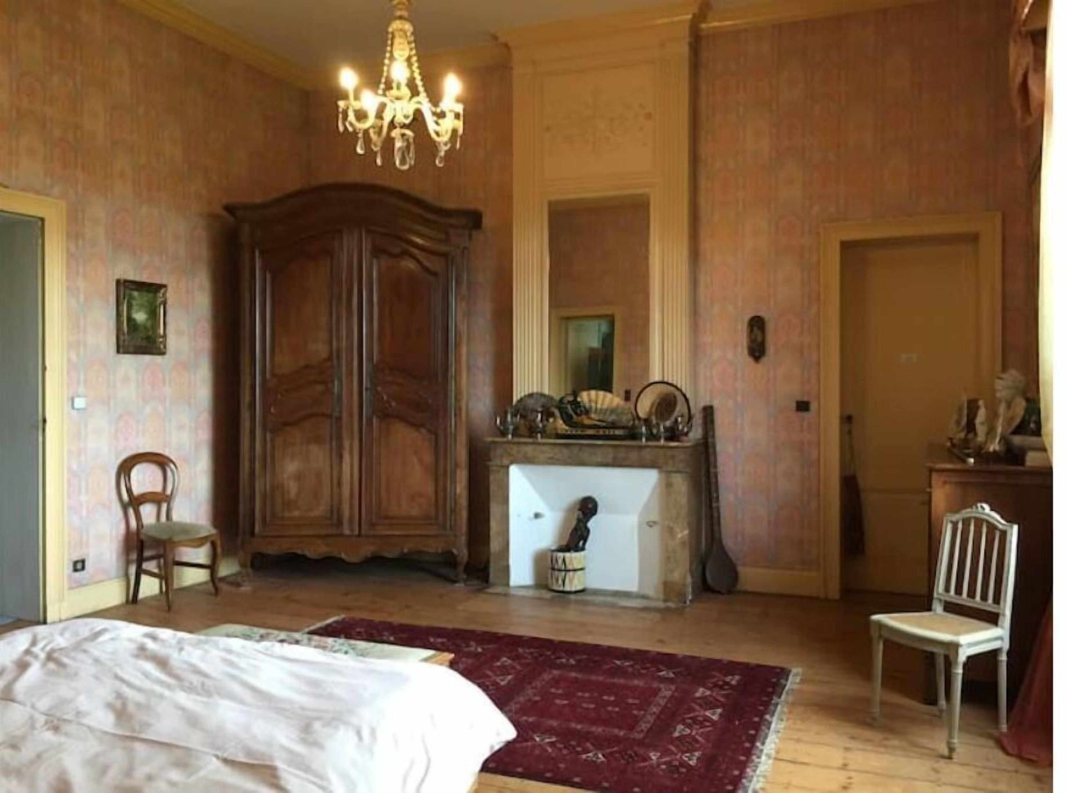 6 多间卧室、熨斗/熨衣板、旅行婴儿床、免费 WiFi