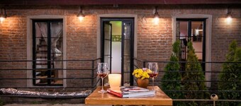 Bohemian Boat House 2-story with Courtyard