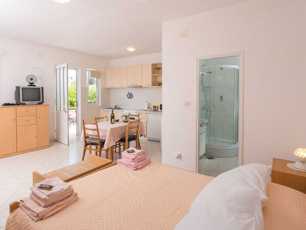 Departamento | Tabla de planchar con plancha 