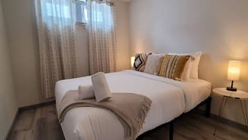 2 bedrooms, WiFi, bed sheets