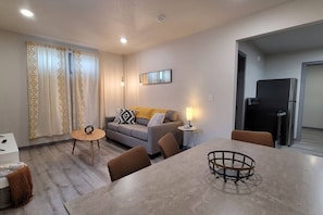 Interior - Bighorn Loft in Downtown Custer, Sleeps 6 (Custer)