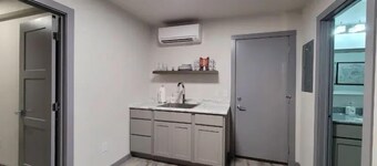Bighorn Loft in Downtown Custer, Sleeps 6