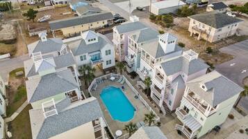 House, 3 Bedrooms | Exterior