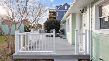 Rumah, 3 kamar tidur | Teras/patio