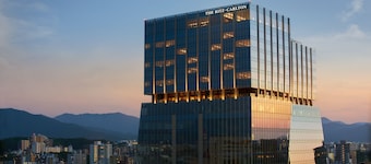 The Ritz-Carlton, Fukuoka