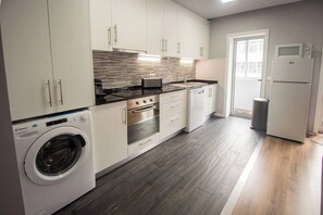 Fridge, microwave, oven, dishwasher