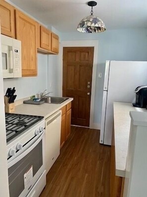 Microwave, oven, dishwasher