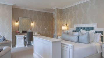 Presidential Suite | Premium bedding, down comforters, minibar (free items), in-room safe