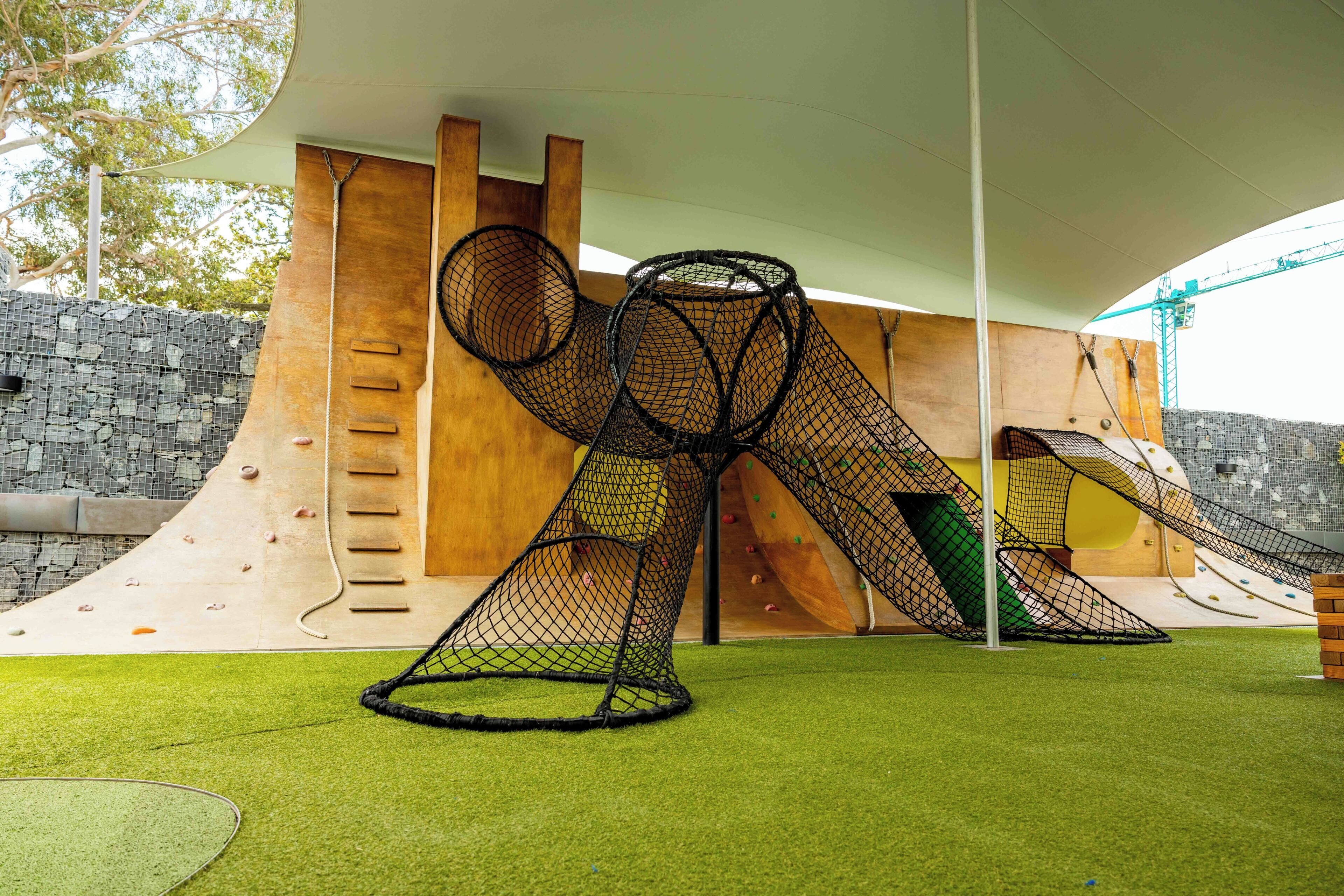 Área de juegos infantiles al aire libre